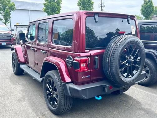 2022 Jeep Wrangler Unlimited 4xe Sahara