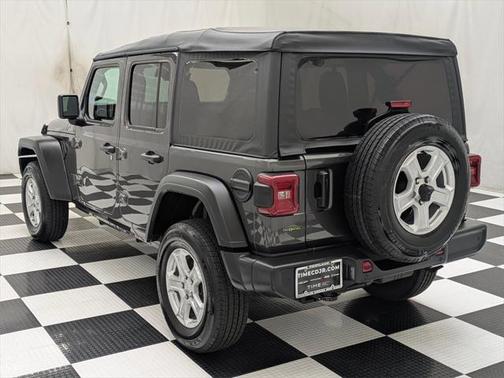 2022 Jeep Wrangler Unlimited Sport