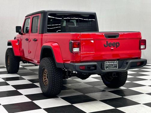 2025 Jeep Gladiator Sport S