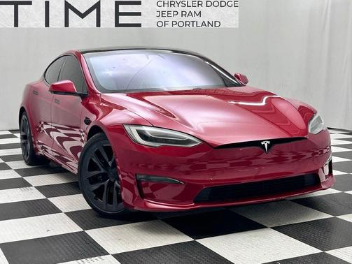 Red Multi-Coat 2022 Tesla Model S Plaid