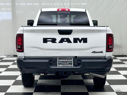 2026 RAM 2500 Tradesman Crew Cab 4x4 8' Box