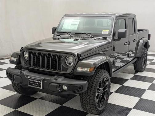 2025 Jeep Gladiator Nighthawk