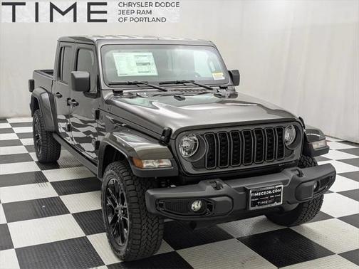 2025 Jeep Gladiator Nighthawk