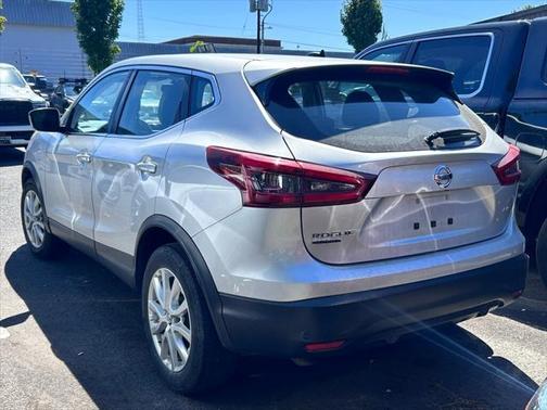 2022 Nissan Rogue Sport S
