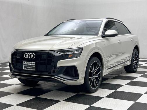 Vicuna Beige Metallic 2023 Audi Q8 55 Prestige