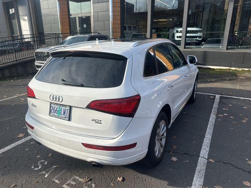 2015 Audi Q5 2.0T Premium