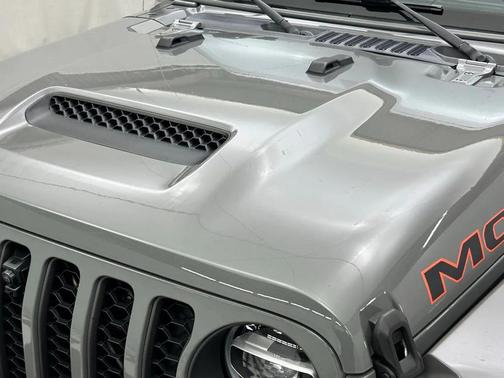 2020 Jeep Gladiator Mojave 4X4