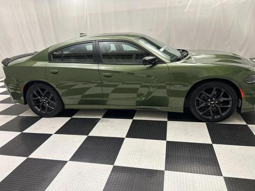 2019 Dodge Charger R/T