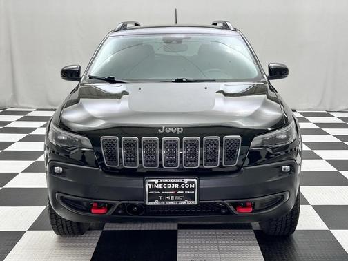 2022 Jeep Cherokee Trailhawk