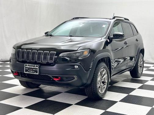 2022 Jeep Cherokee Trailhawk