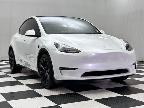 2024 Tesla Model Y Long Range Dual Motor All-Wheel Drive