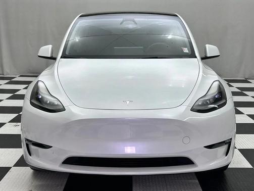 2024 Tesla Model Y Long Range Dual Motor All-Wheel Drive