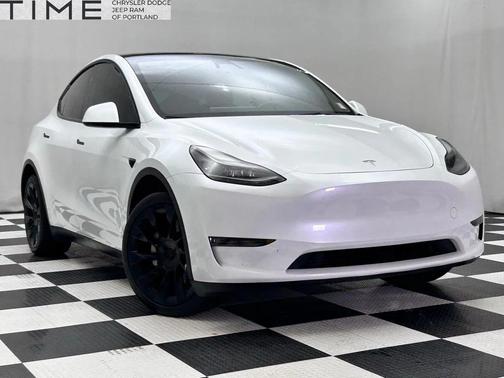 2024 Tesla Model Y Long Range Dual Motor All-Wheel Drive