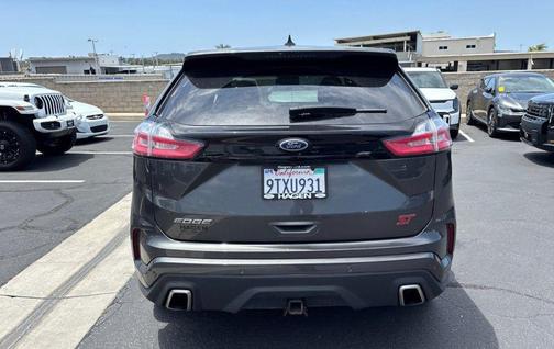 Magnetic 2019 Ford Edge ST