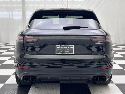 2021 Porsche Cayenne S
