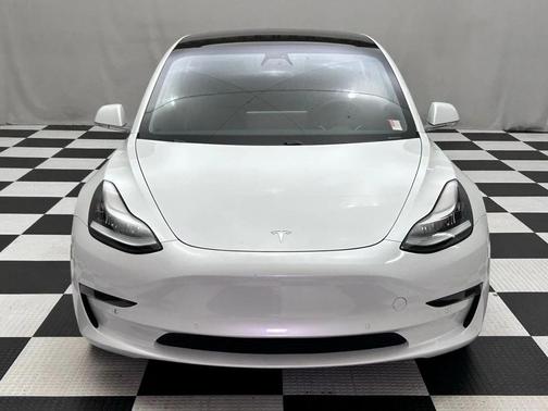 2020 Tesla Model 3 Standard Range Plus