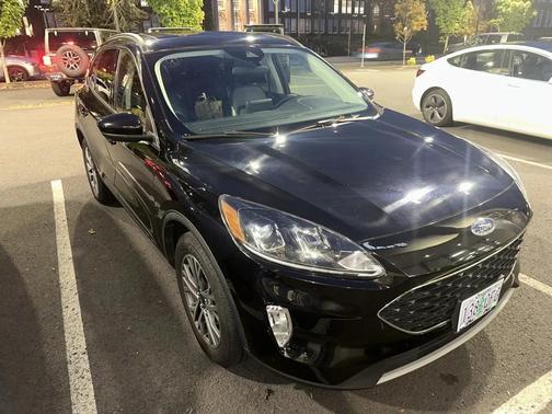 2021 Ford Escape SEL
