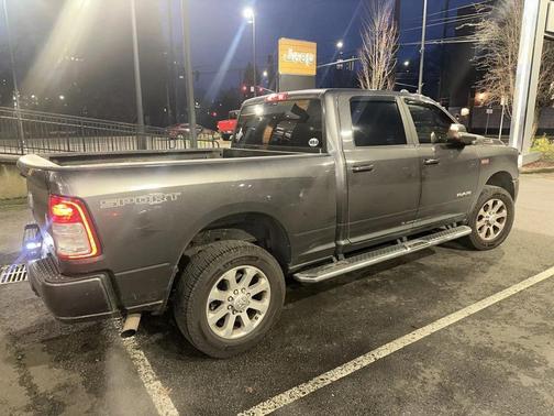 2020 RAM 2500 Big Horn Crew Cab 4X4 6'4' Box