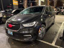 2025 Chrysler Pacifica Hybrid Select