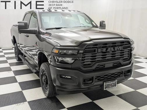 2025 RAM 2500 Tradesman Crew Cab 4x4 6'4' Box