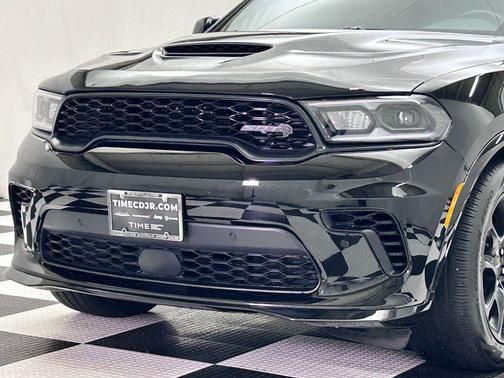 DB Black Crystal Clearcoat 2023 Dodge Durango SRT Hellcat Premium AWD