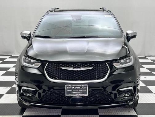 2026 Chrysler Pacifica L