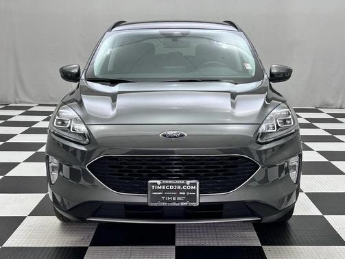 2021 Ford Escape Titanium