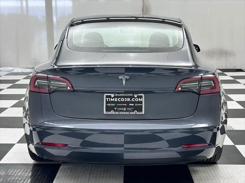 2023 Tesla Model 3 Standard Range