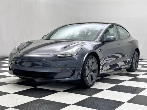 2023 Tesla Model 3 Standard Range