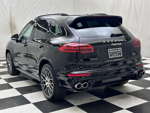 Black 2016 Porsche Cayenne Cayenne S E-Hybrid