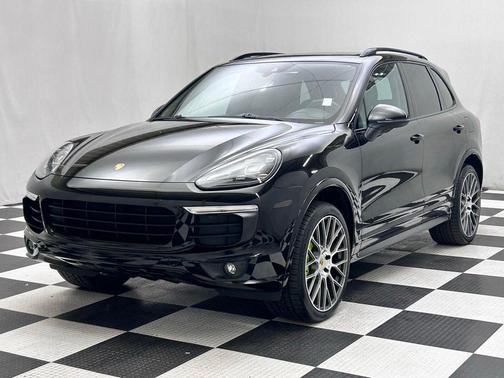 Black 2016 Porsche Cayenne Cayenne S E-Hybrid