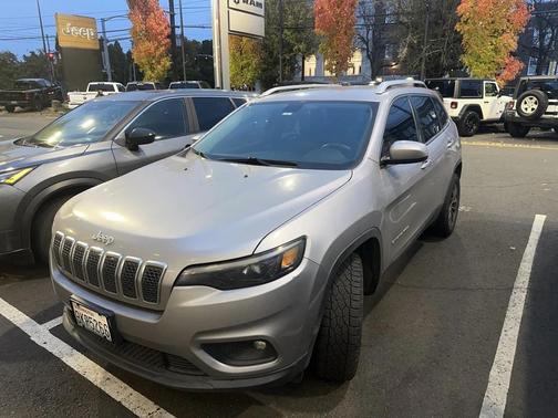 2019 Jeep Cherokee Latitude Plus