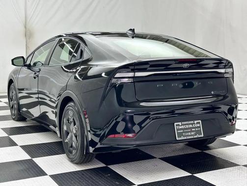 2023 Toyota Prius Prime SE