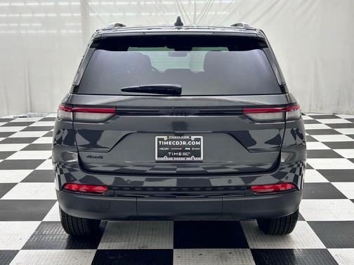 2025 Jeep Grand Cherokee Altitude