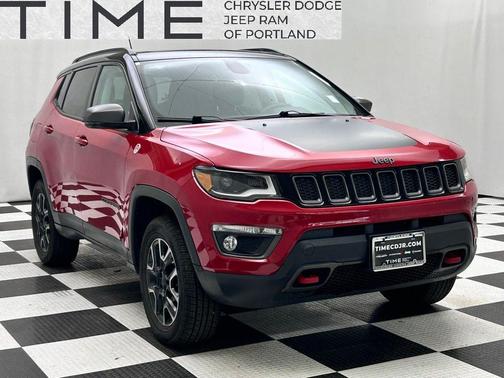 Redline Pearlcoat 2019 Jeep Compass Trailhawk