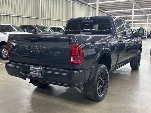 2026 RAM 2500 Limited Crew Cab 4x4 6'4' Box