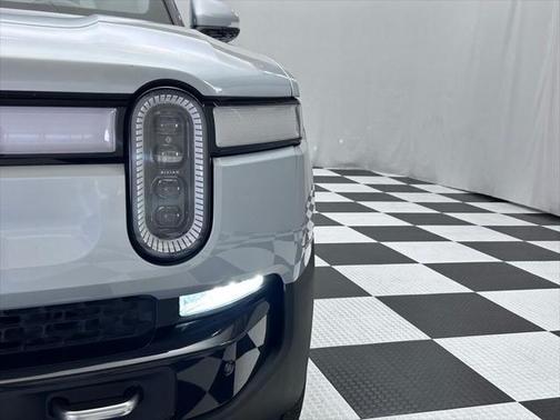 2023 Rivian R1T Adventure Quad Motor Large Pack
