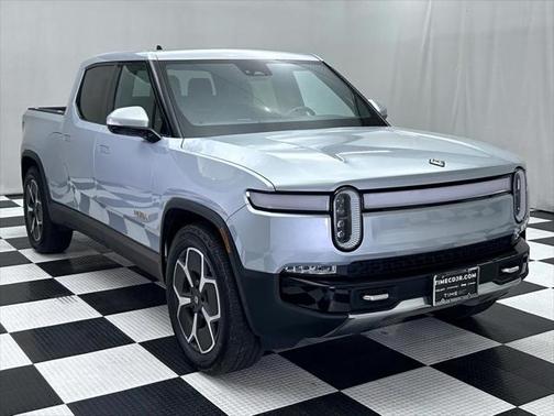 2023 Rivian R1T Adventure Quad Motor Large Pack