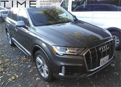 2023 Audi Q7 55 Premium Plus
