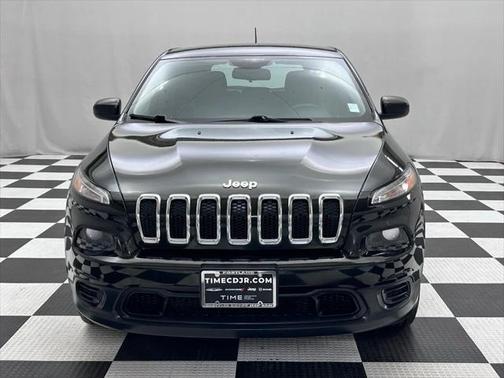 2016 Jeep Cherokee Sport
