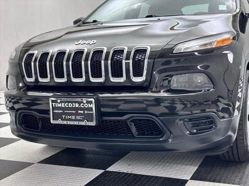 2016 Jeep Cherokee Sport
