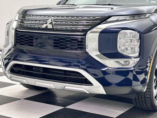 2024 Mitsubishi Outlander SE 2.5 S-AWC