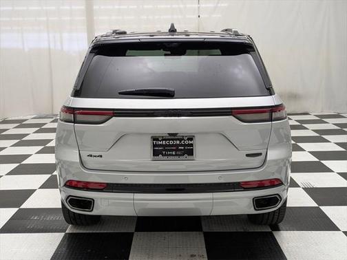 2025 Jeep Grand Cherokee Summit
