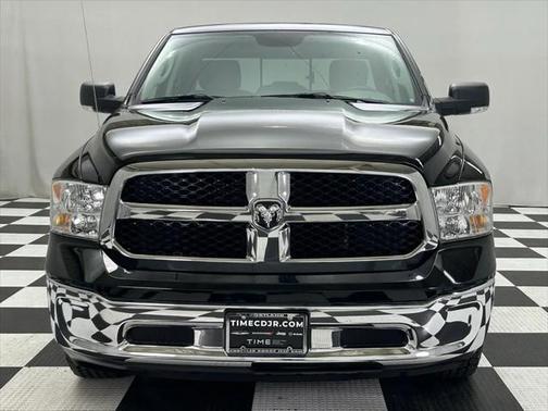 2019 RAM 1500 SLT