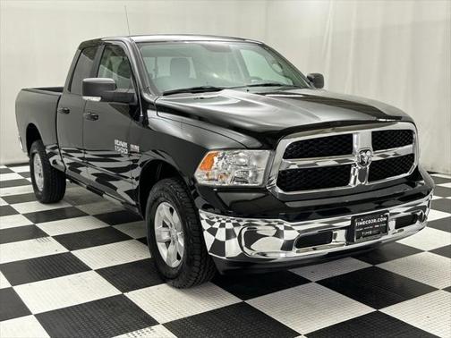 2019 RAM 1500 SLT