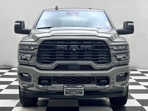 2026 RAM 3500 Big Horn Crew Cab 4x4 8' Box