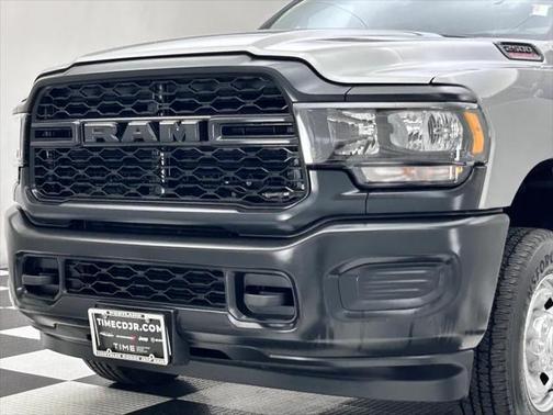 2024 RAM 2500 Tradesman Crew Cab 4x4 8' Box