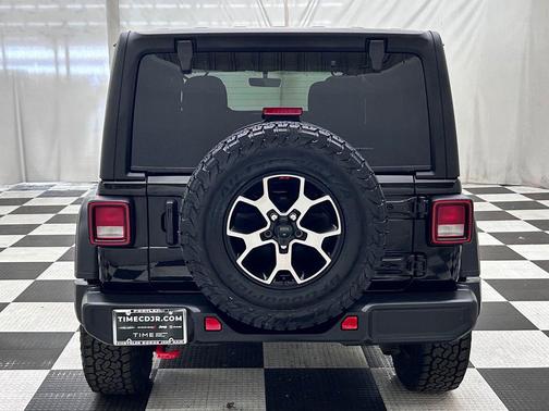 Black Clearcoat 2023 Jeep Wrangler Rubicon