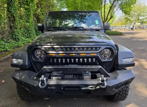 Black Clearcoat 2022 Jeep Wrangler Unlimited Sport