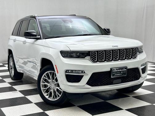 Bright White Clearcoat 2022 Jeep Grand Cherokee 4xe Summit